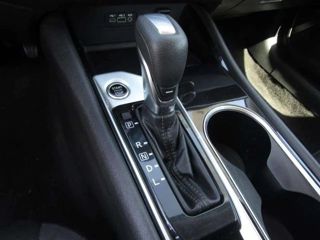 Used 2024 Gun Metallic Nissan 2.5 SV image 19