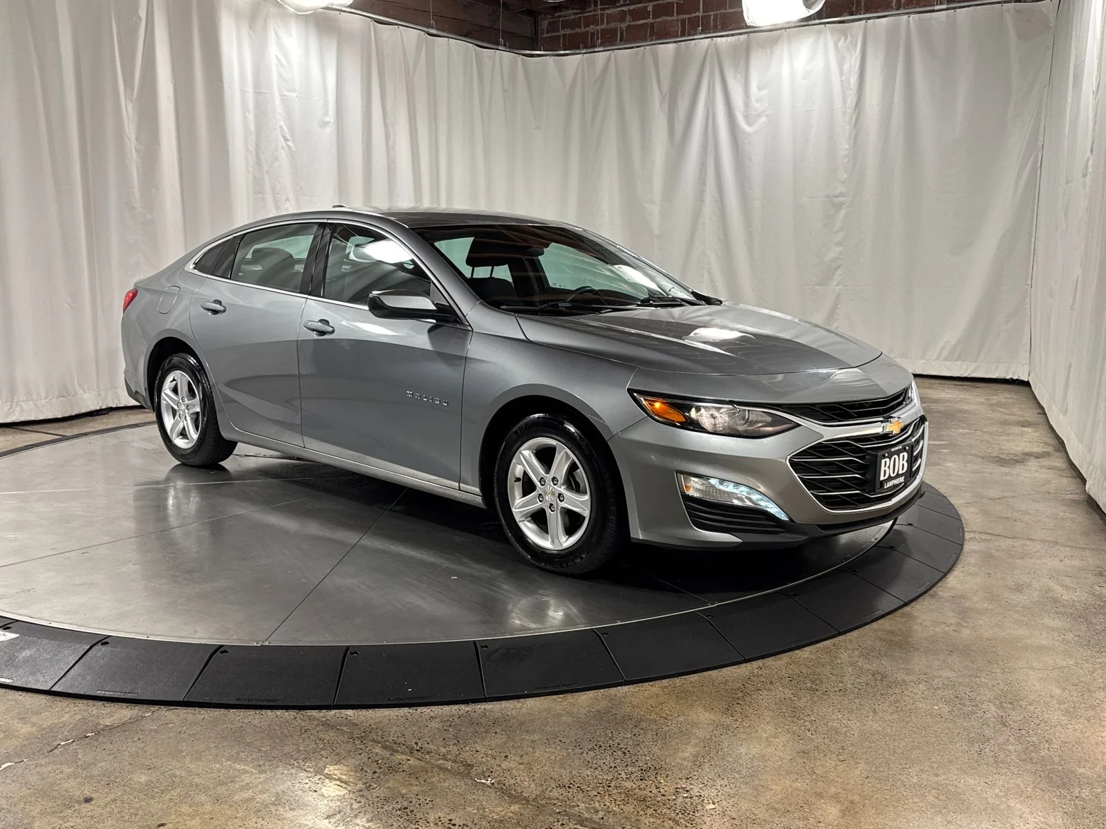 Used 2023 Sterling Gray Metallic Chevrolet LT 1LT image 10