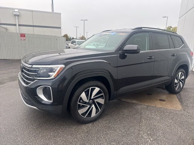 2026 Volkswagen Atlas SE w/Tech - Photo 11