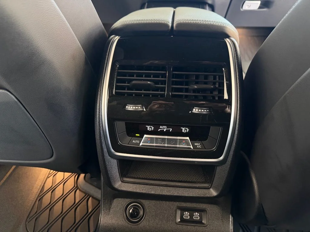 Used 2025 Brooklyn Grey Metallic BMW xDrive40i image 34