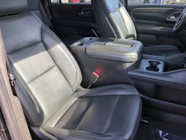 Used 2021 Black Chevrolet LT image 25