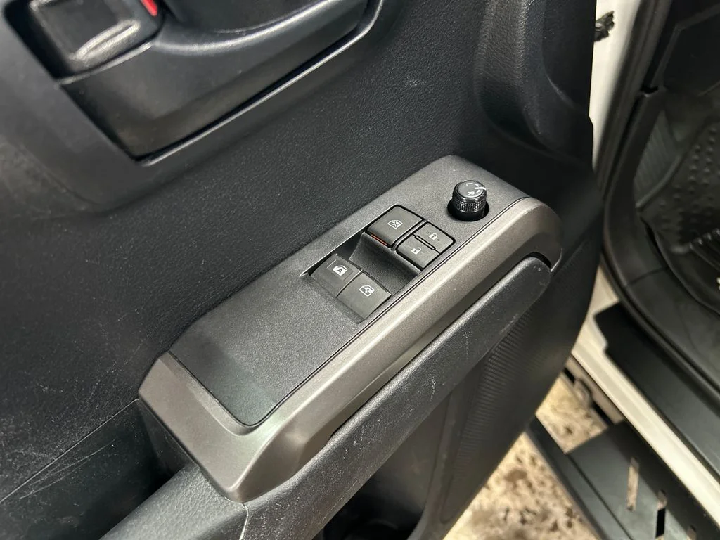 Certified Used 2020 White Toyota SR5 image 15