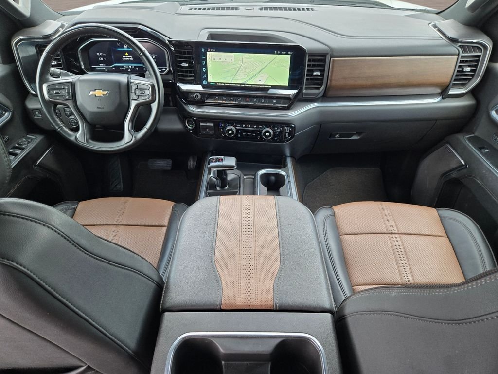 Used 2024 Beige Chevrolet High Country image 15