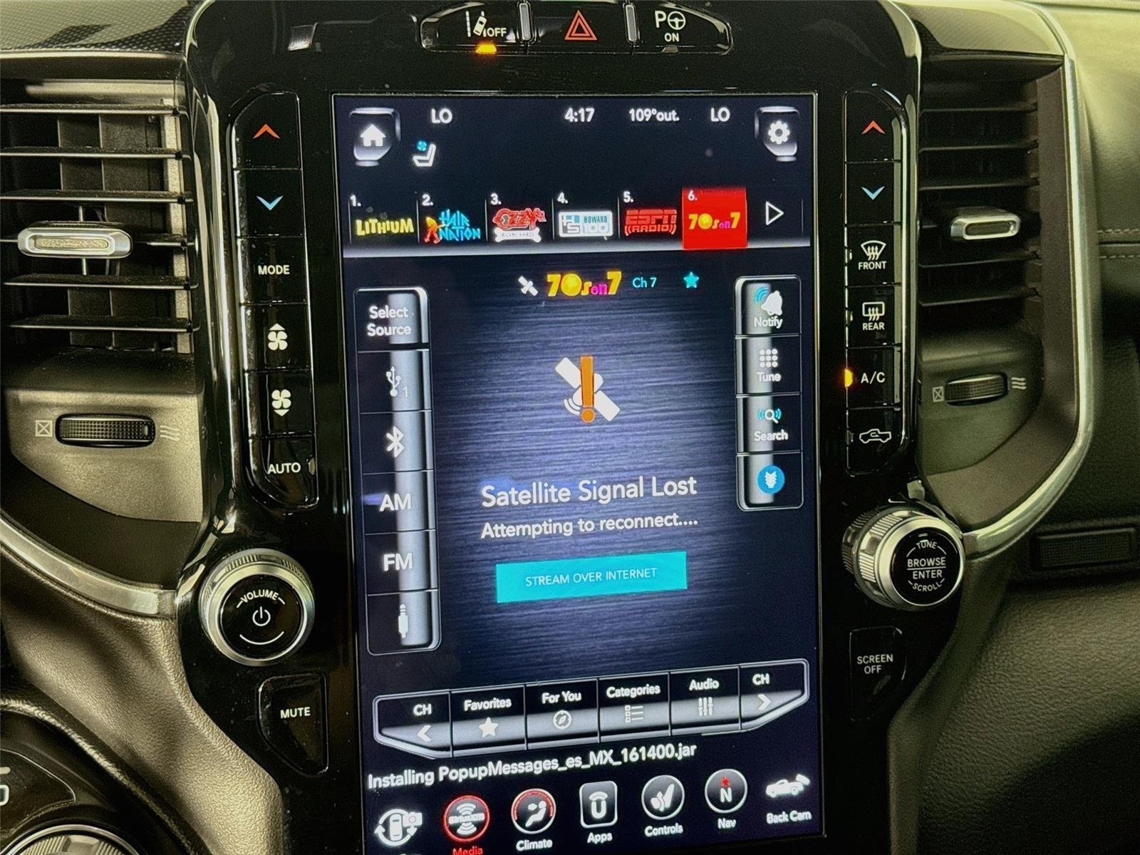 Used 2021 Diamond Black Crystal Pearlcoat Ram Laramie image 15