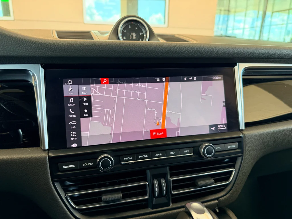 Used 2019 Night Blue Metallic Porsche Base image 20