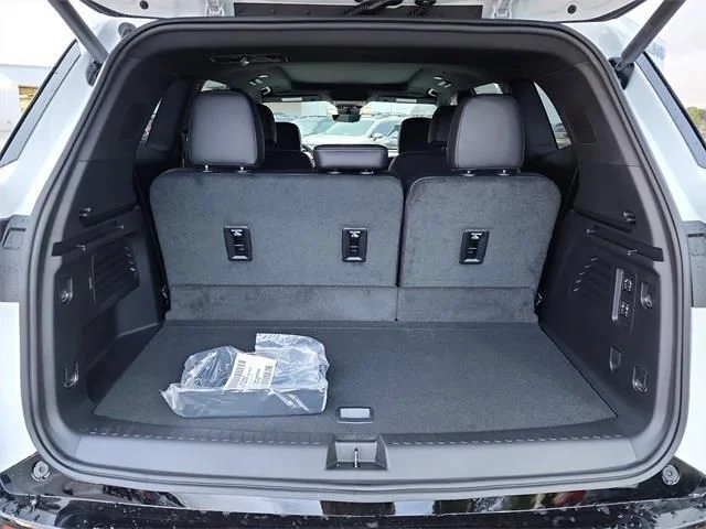 2026 Buick Enclave Sport Touring - Photo 6