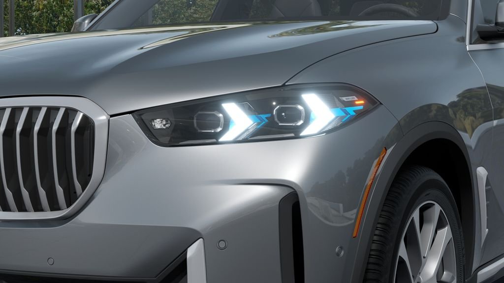 New 2026 Gray Metallic BMW xDrive40i image 6