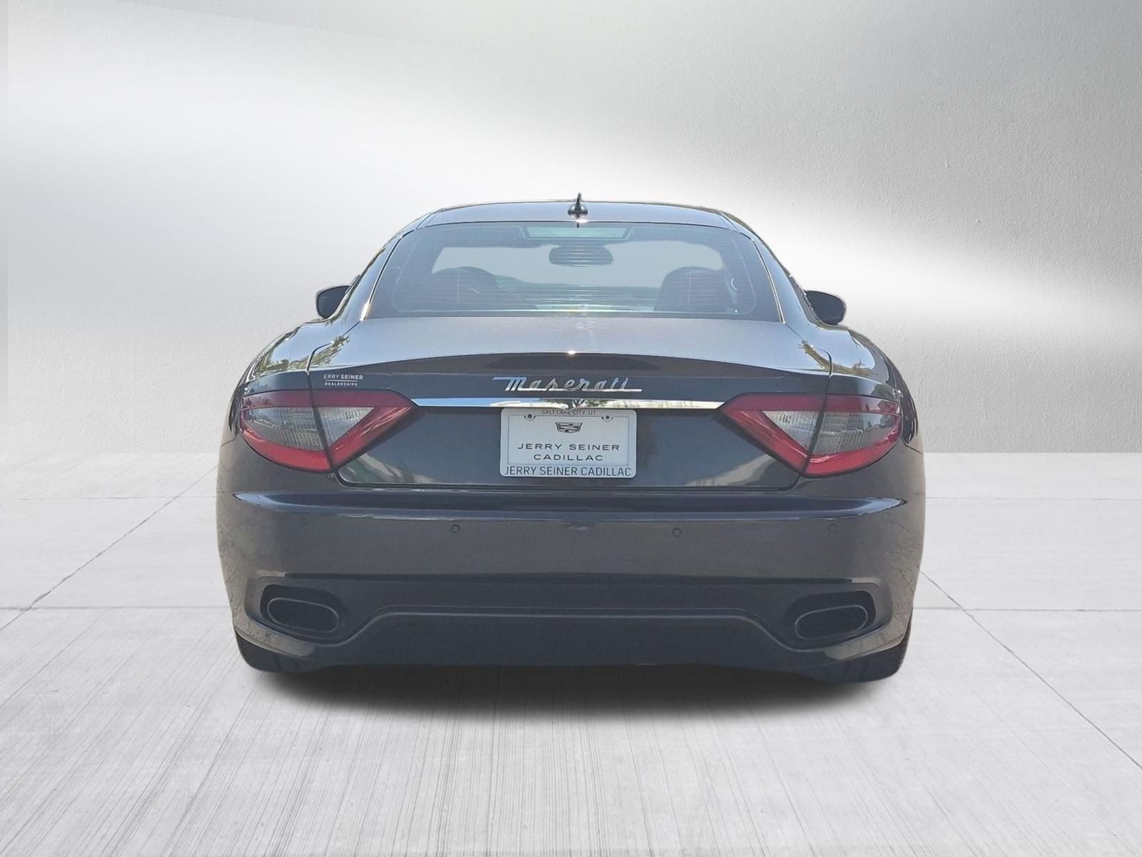 Used 2014 Gray Maserati Sport image 4