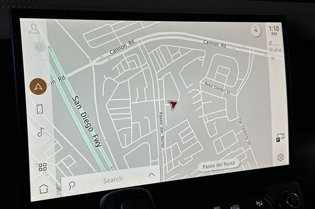 New 2026 Fuji White Land Rover X-Dynamic SE image 17