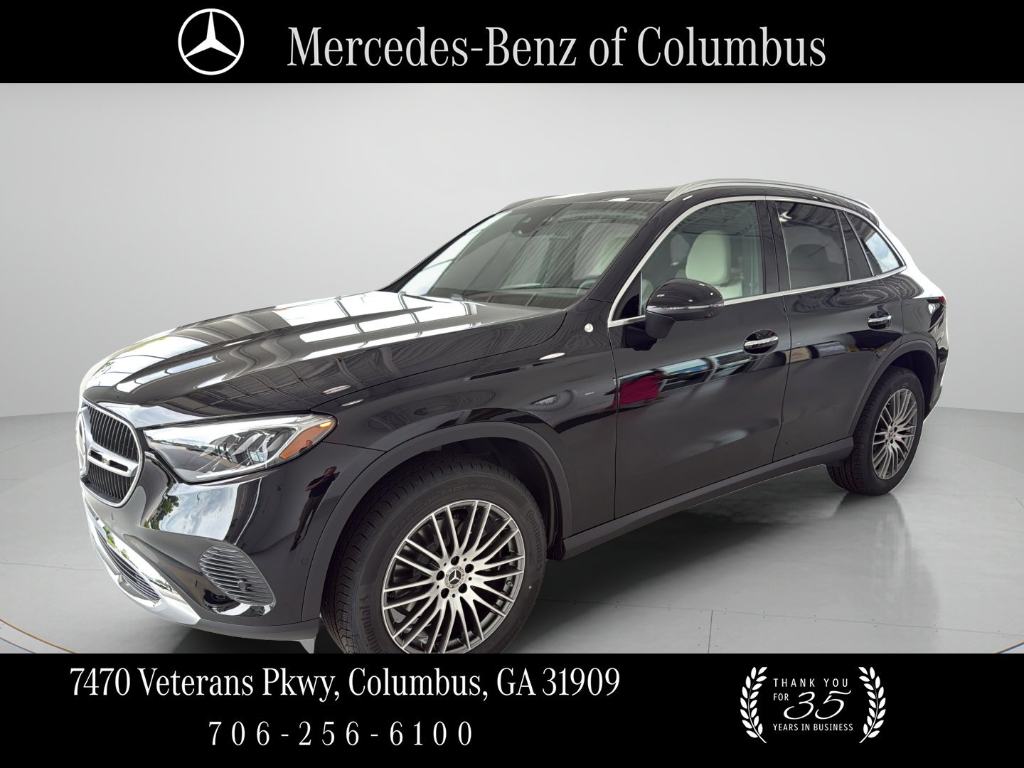 New 2026 Black Mercedes-Benz GLC 300 image 1
