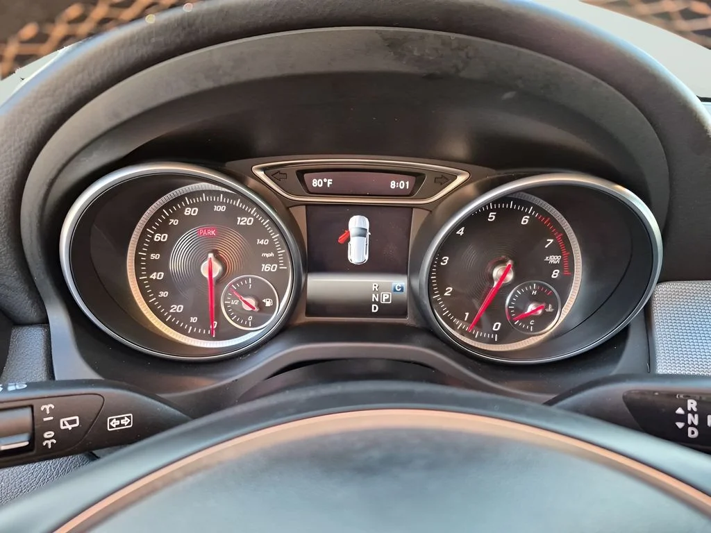 Used 2018 Black Mercedes-Benz GLA 250 image 20