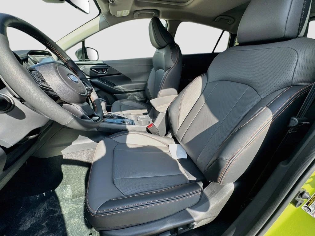 New 2026 CITRON YELLOW PEARL Subaru Limited Hybrid image 25