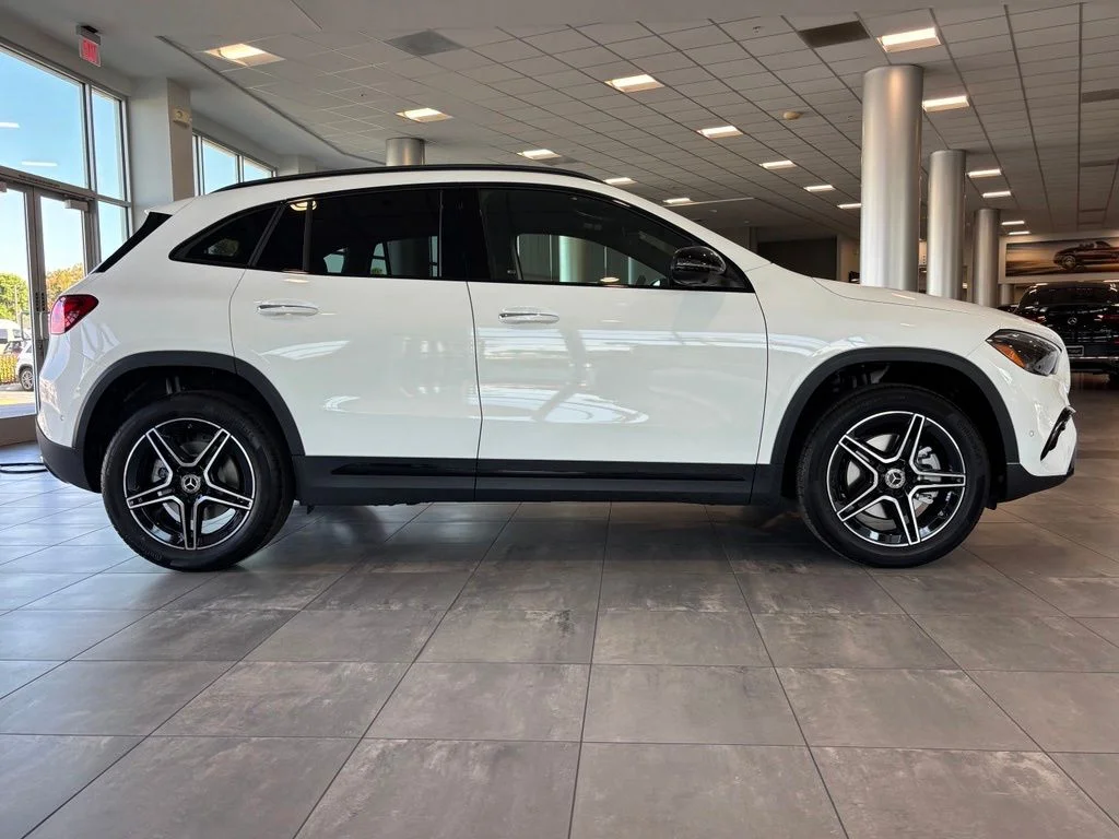Used 2026 White Mercedes-Benz GLA 250 image 3