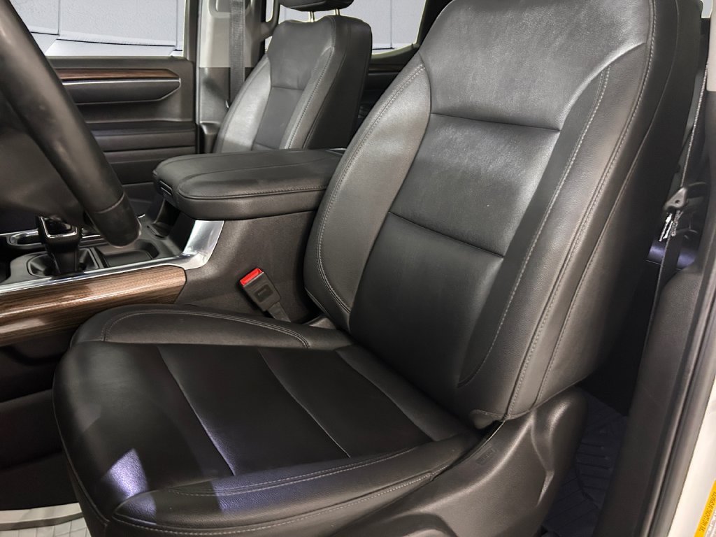 Used 2024 White Chevrolet LT Trail Boss image 8