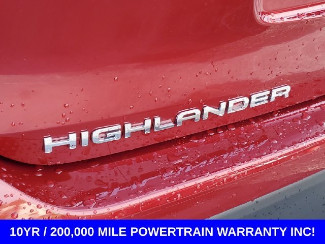 2025 Toyota Highlander XLE - Photo 7