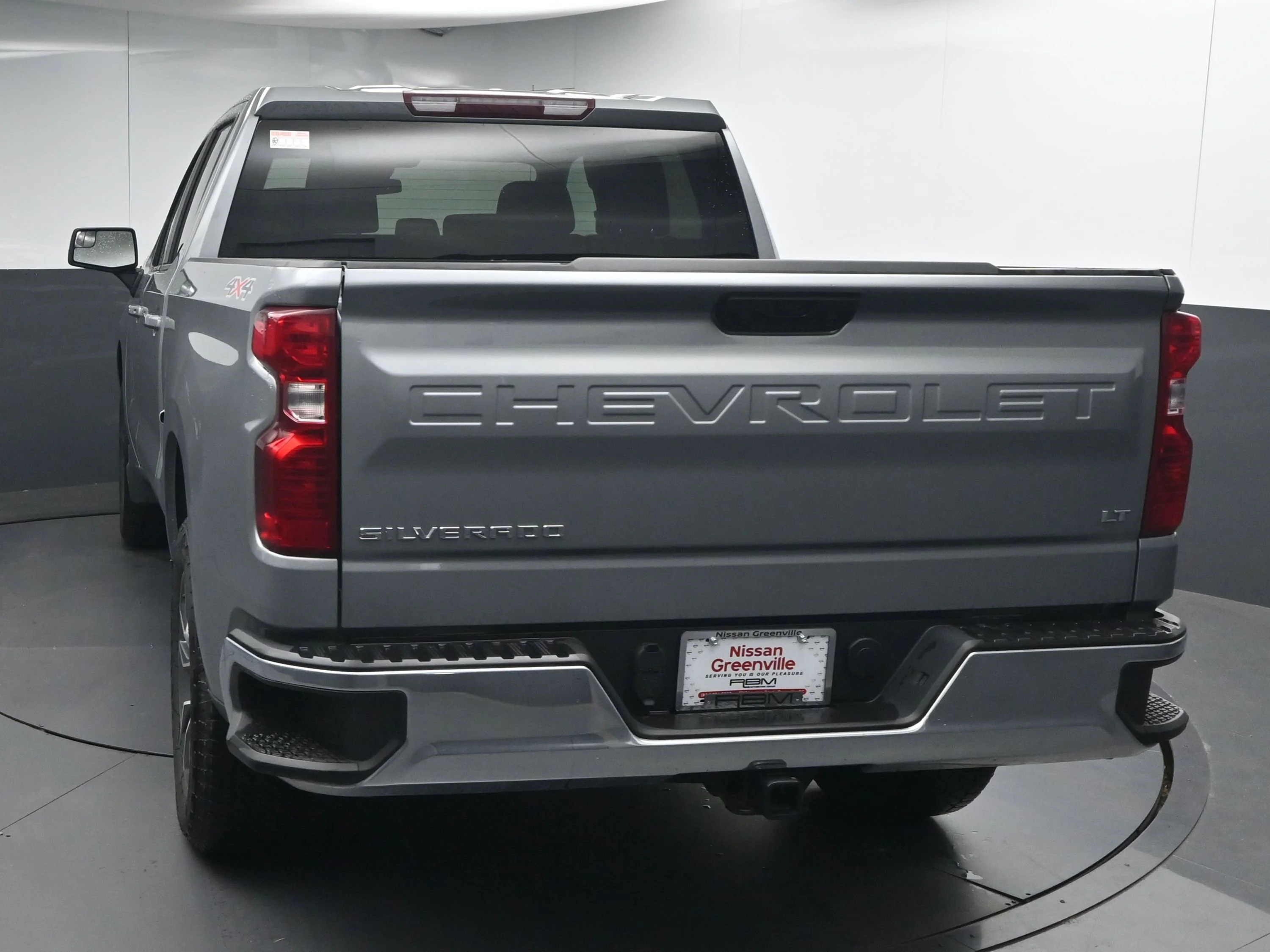 Used 2024 Sterling Gray Metallic Chevrolet LT image 6