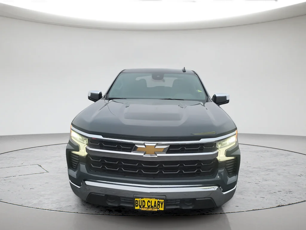 2025 Chevrolet Silverado 1500 LT - Photo 8