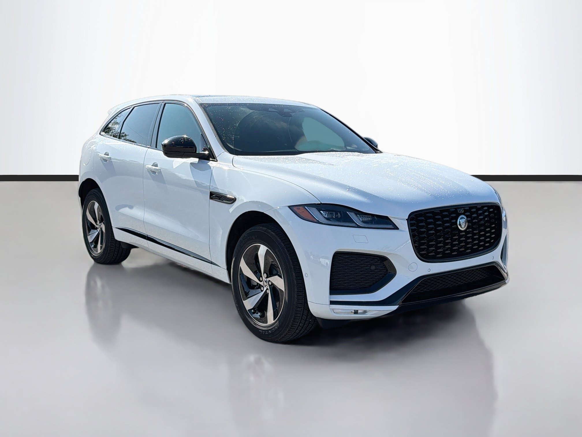 New 2026 Fuji White Jaguar R-Dynamic S image 7