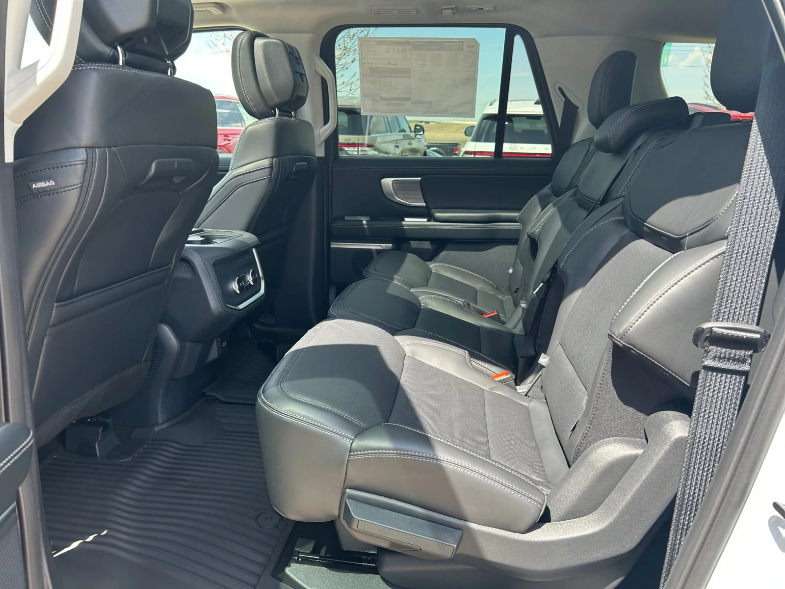 New 2026 Space Silver Metallic Ford Platinum Max image 20