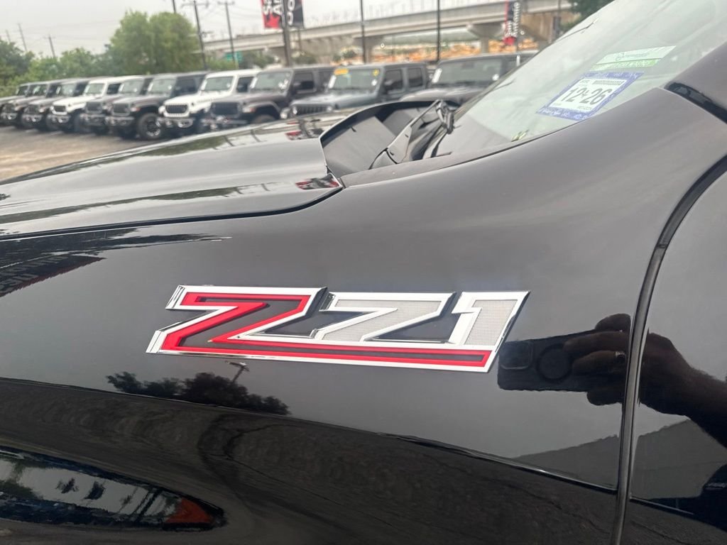 Used 2021 Black Chevrolet LT image 42