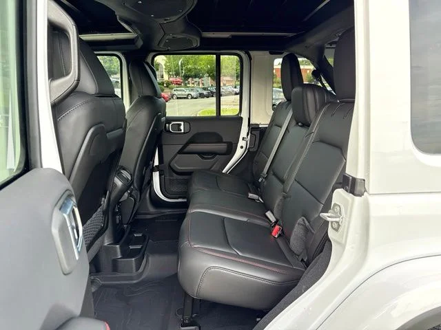 New 2026 Bright White Clearcoat Jeep Rubicon X image 26