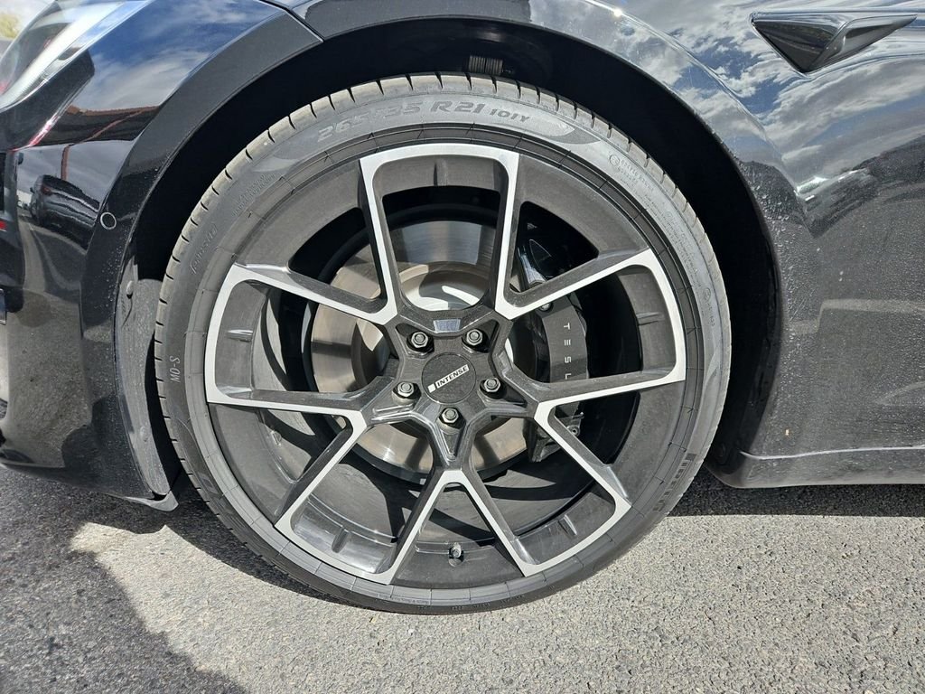 2021 Tesla Model S Plaid photo 4