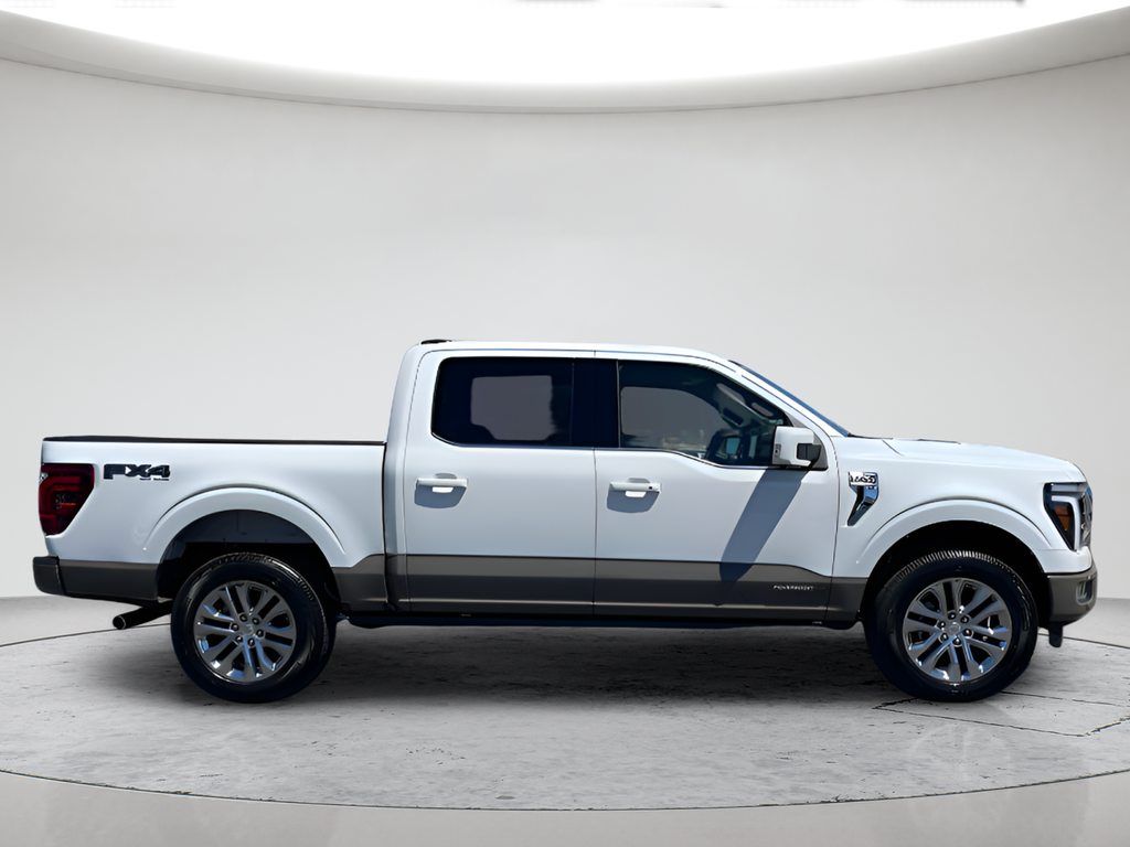 New 2026 Star White Metallic Tri-Coat Ford King Ranch® image 2