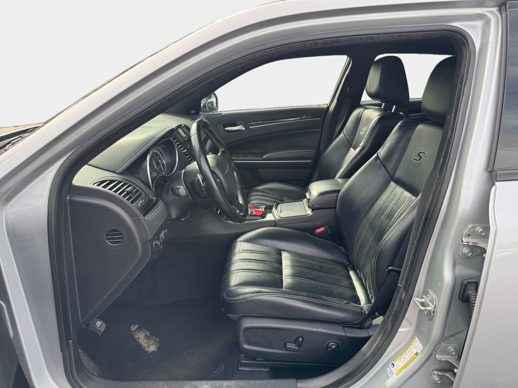 Used 2021 Silver Mist Clearcoat Chrysler S image 12