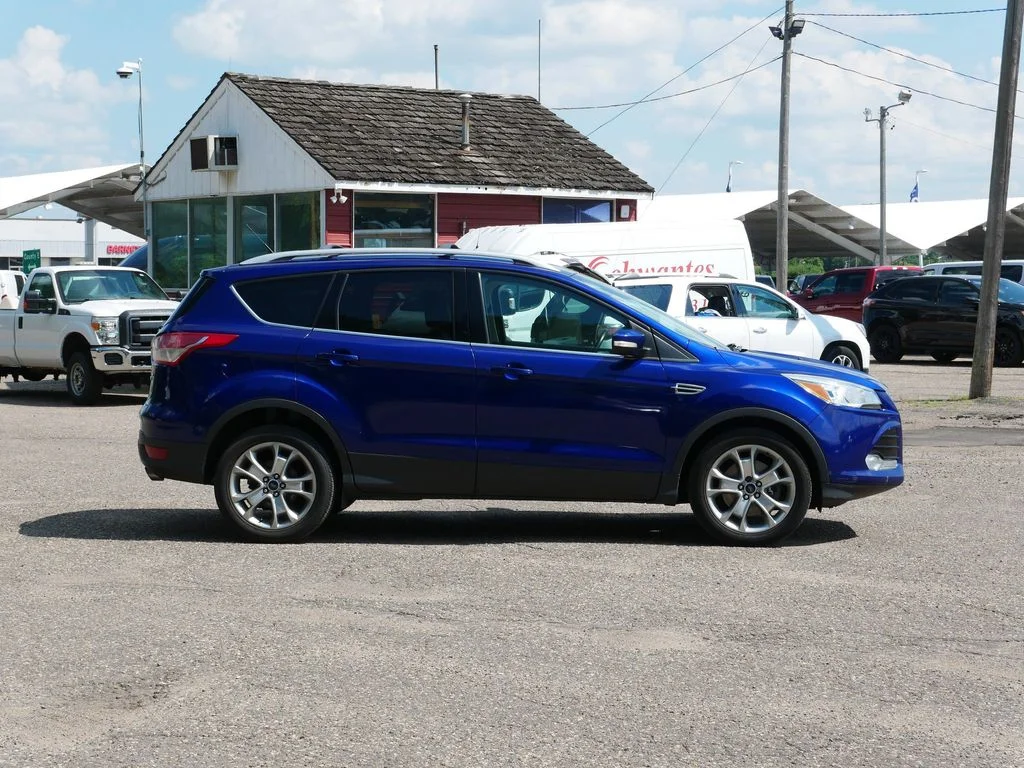 Used 2015 Blue Ford Titanium image 2