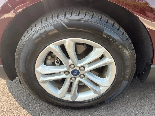 Used 2019 Burgundy Velvet Metallic Tinted Clearcoat Ford SEL image 14