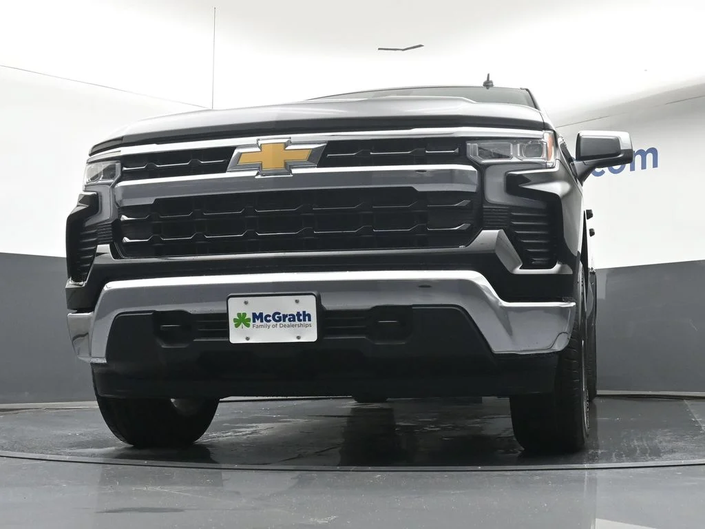 New 2026 Black Chevrolet LT image 7