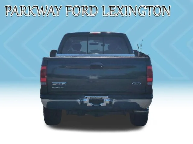 Used 2006  Ford XLT image 4