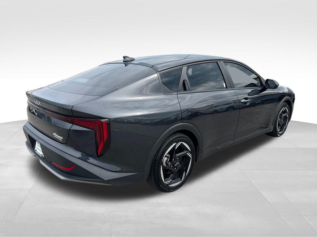Used 2025 Gray Kia EX image 5