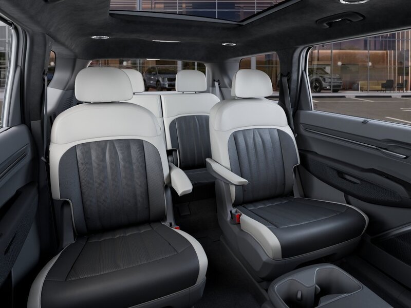 New 2026 Glacial White Pearl / Black Ro Kia GT-Line AWD image 16