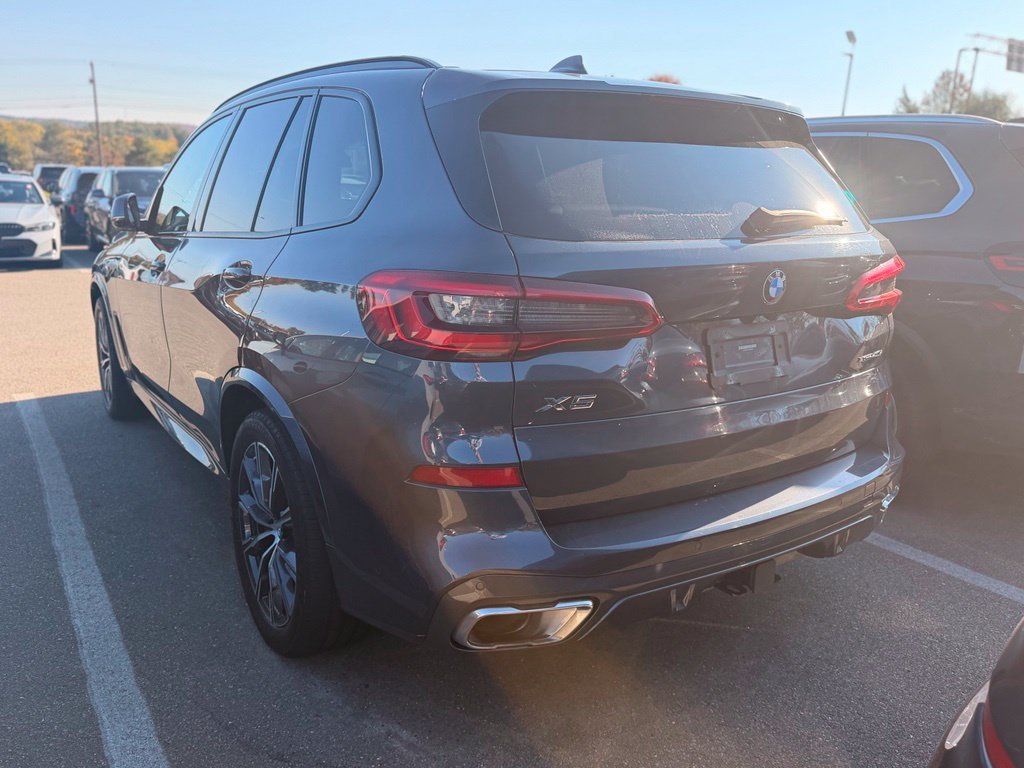 Used 2020 Gray BMW xDrive40i image 3