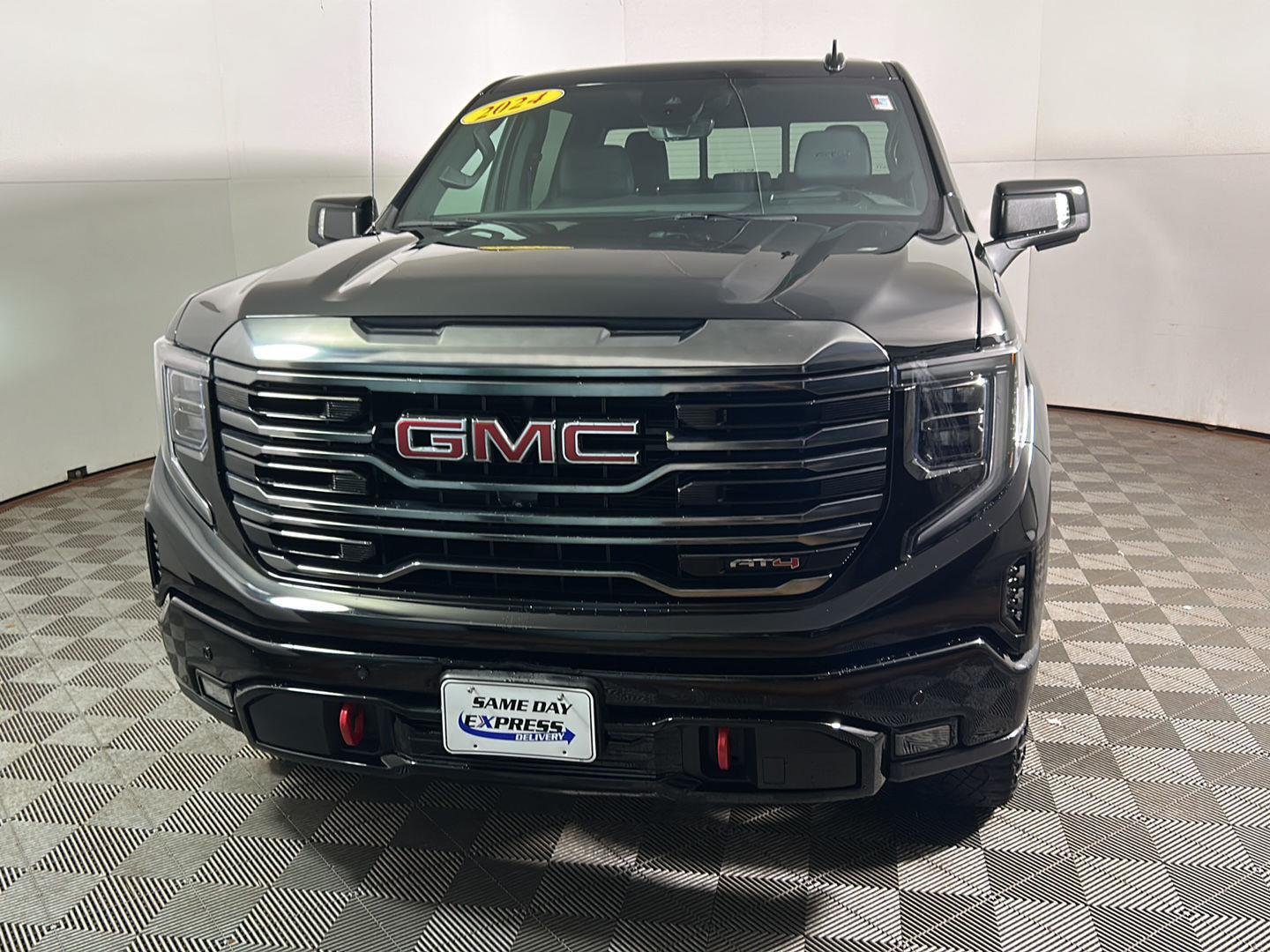 Used 2024 Onyx Black GMC AT4 image 12