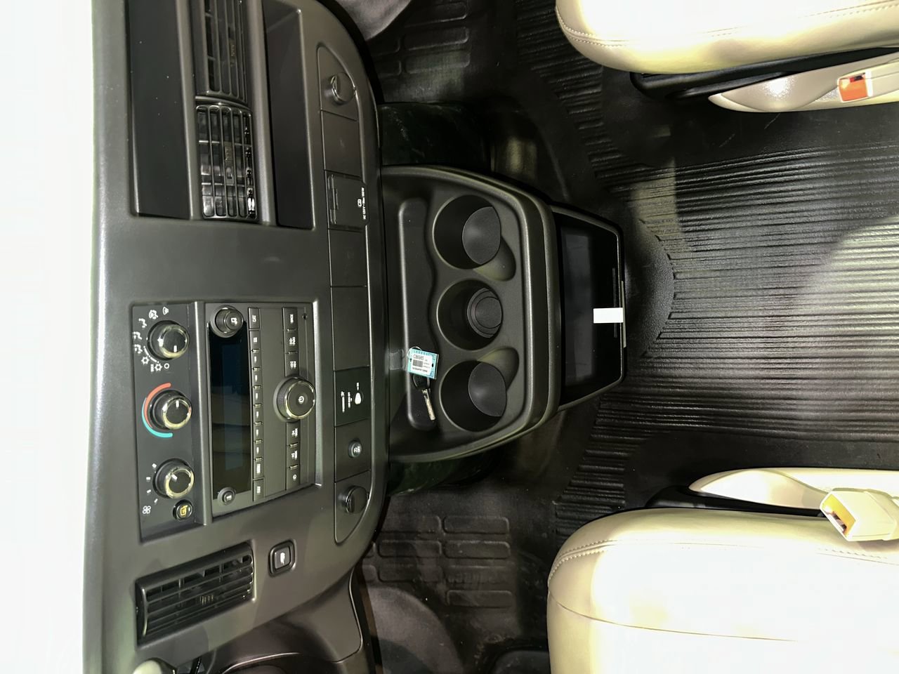 2026 Chevrolet Express Cargo Work Van - Photo 20