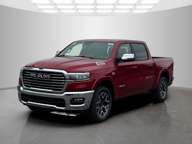 New 2026 Molten Red Pearl-Coat Exterior Paint RAM LARAMIE image 3