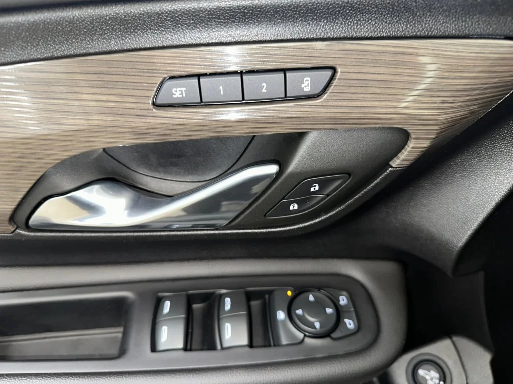 2023 GMC Terrain Denali - Photo 9