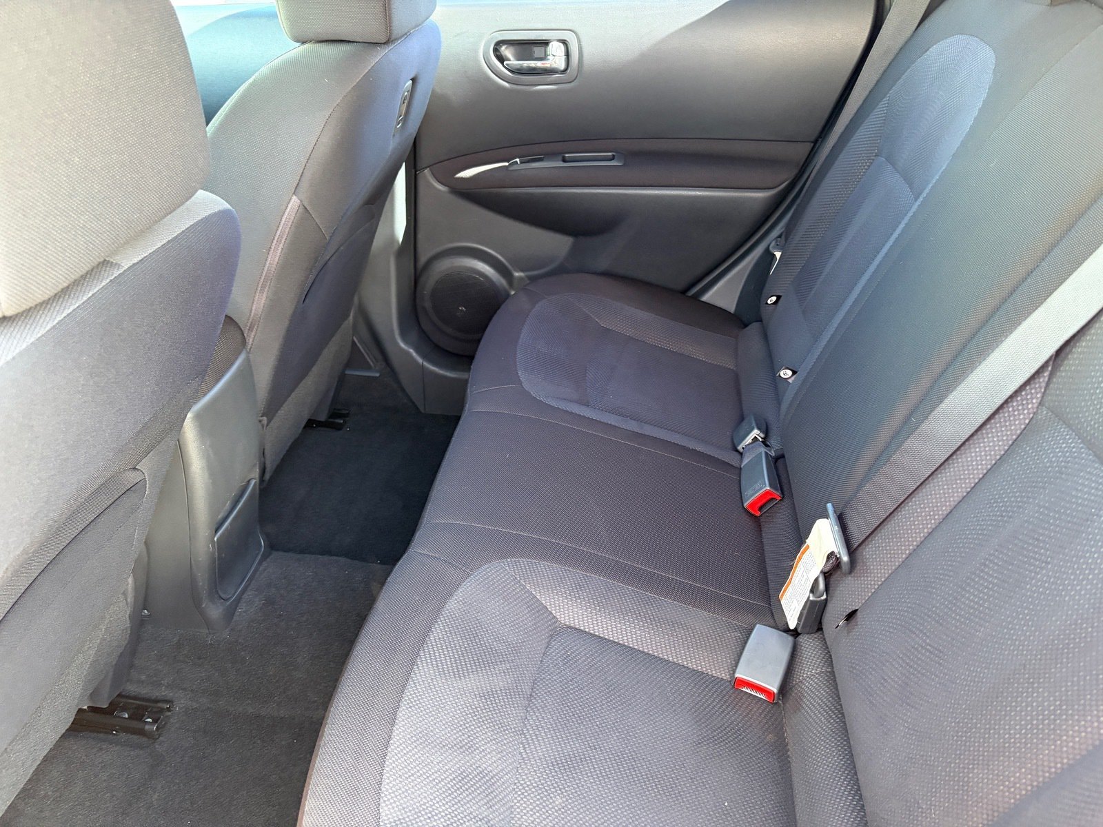 Used 2013 Red Nissan S image 13