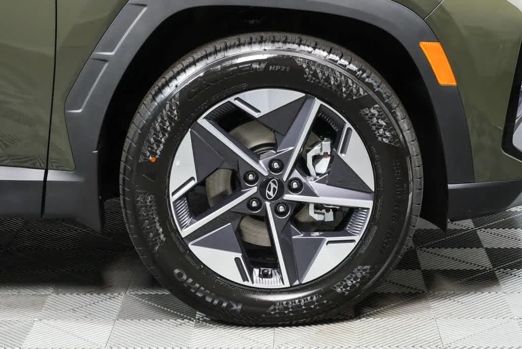 New 2026 Rockwood Green Hyundai SEL FWD image 14
