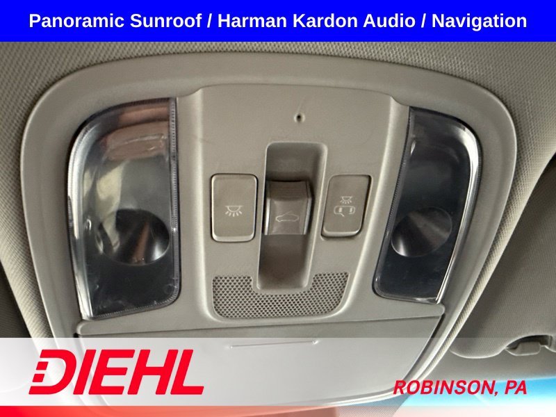 Used 2018 Red Kia SX image 34