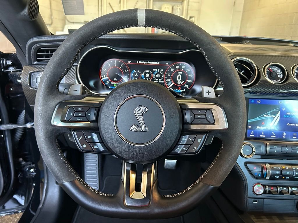 Used 2020 Shadow Black Ford Shelby GT500 image 18