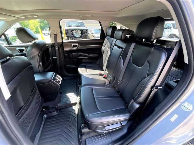 Used 2023 Silver Kia X-Line S image 22