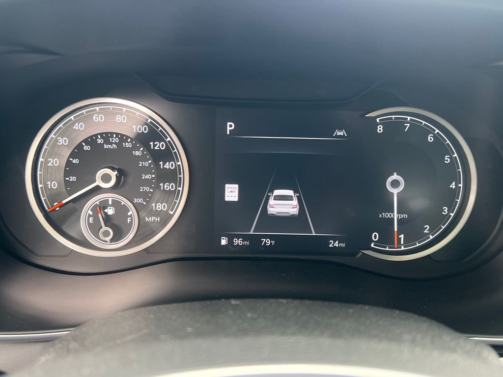 2026 GENESIS G70 Standard - Photo 26