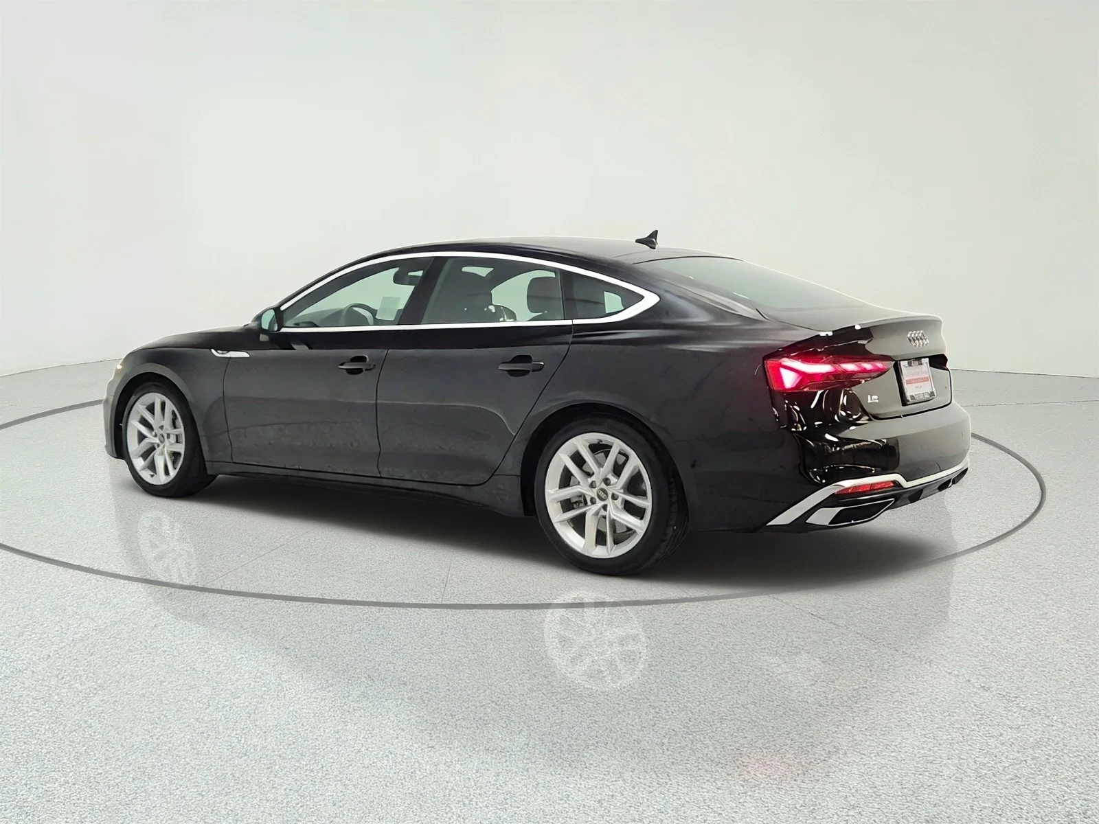 Used 2023 Mythos Black Metallic Audi S line Premium image 7
