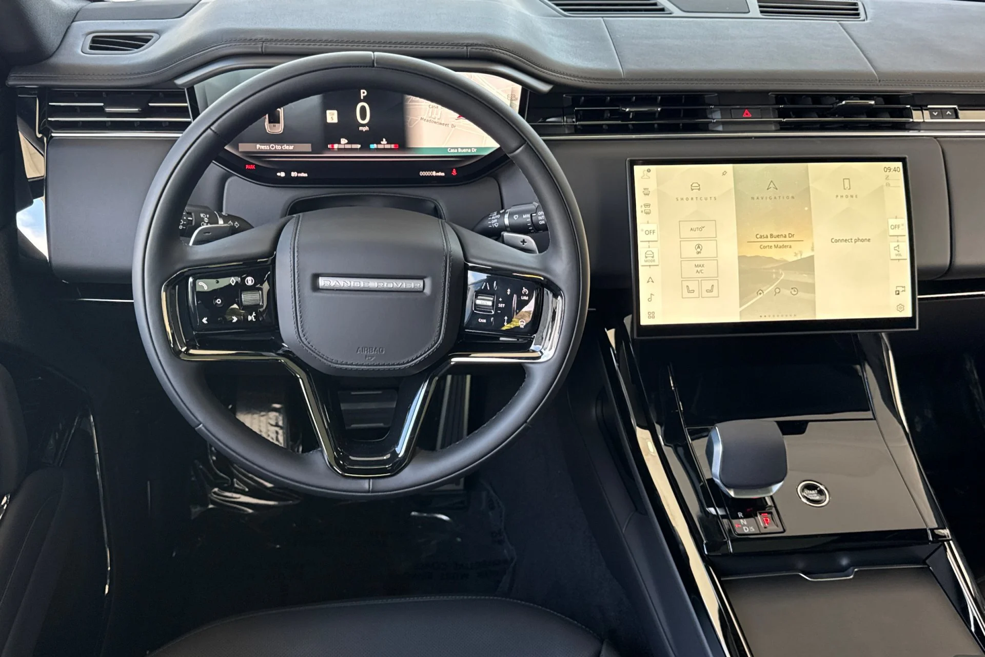 New 2026 Santorini Black Land Rover Dynamic SE image 16