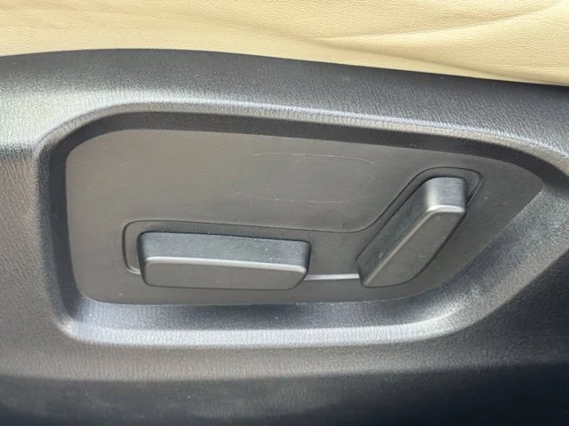 Used 2020 Blue Mazda Touring image 16