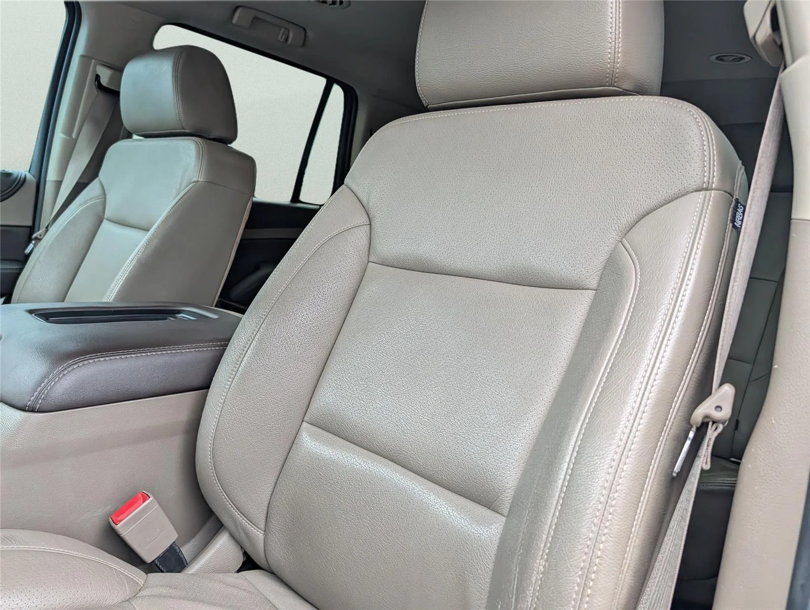 Used 2016 CHAMPAGNE SILVER METALLIC Chevrolet LS image 11