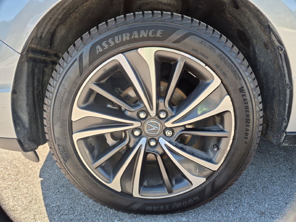 Used 2020  Acura Technology image 9